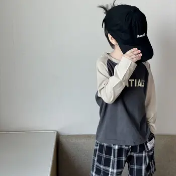 2023 Новые весенне-осенние футболки с длинными рукавами для мальчиков с цветным блокирующим дизайном, детская одежда в японском повседневном стиле