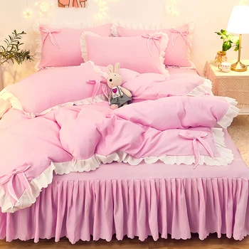 Новый комплект постельного белья Принцессы в корейском стиле из четырех частей с пуховым пододеяльником, простыней и наволочкой Светло-розового цвета